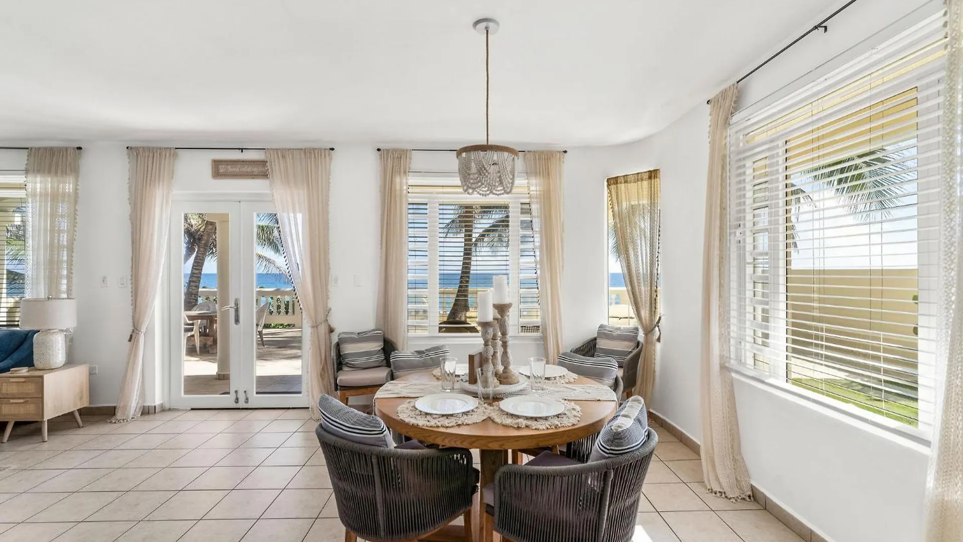 Sandy Beach Villa - Spectacular Setting On The Beach Rincon Puerto Rico