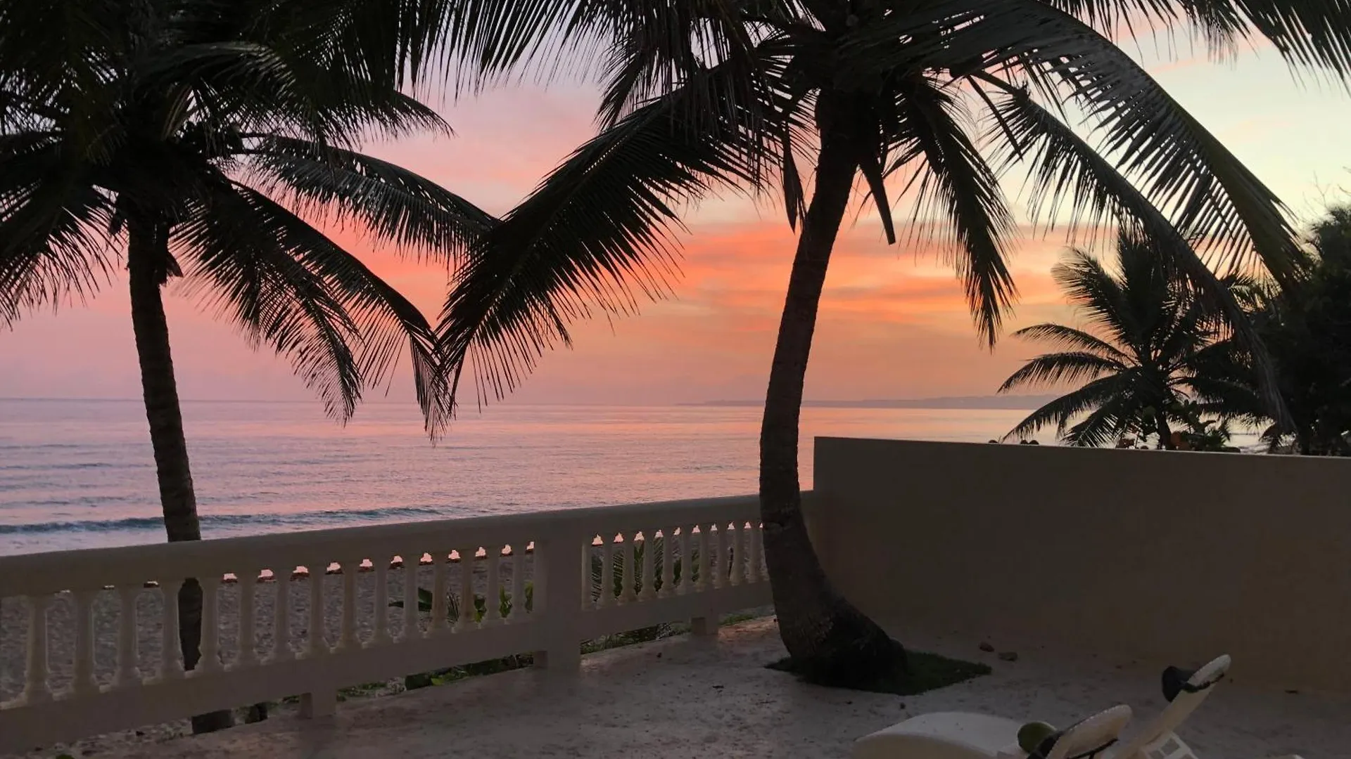 Sandy Beach Villa - Spectacular Setting On The Beach Rincon